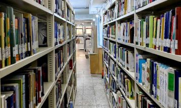 شهرستان قدس با کمبود شدید کتابخانه مواجه است