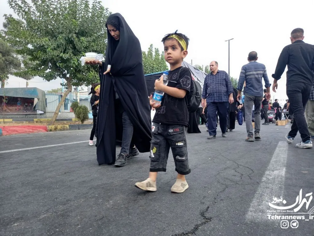 کودکانی که در راه حسین (ع) بزرگی می‌آموزند